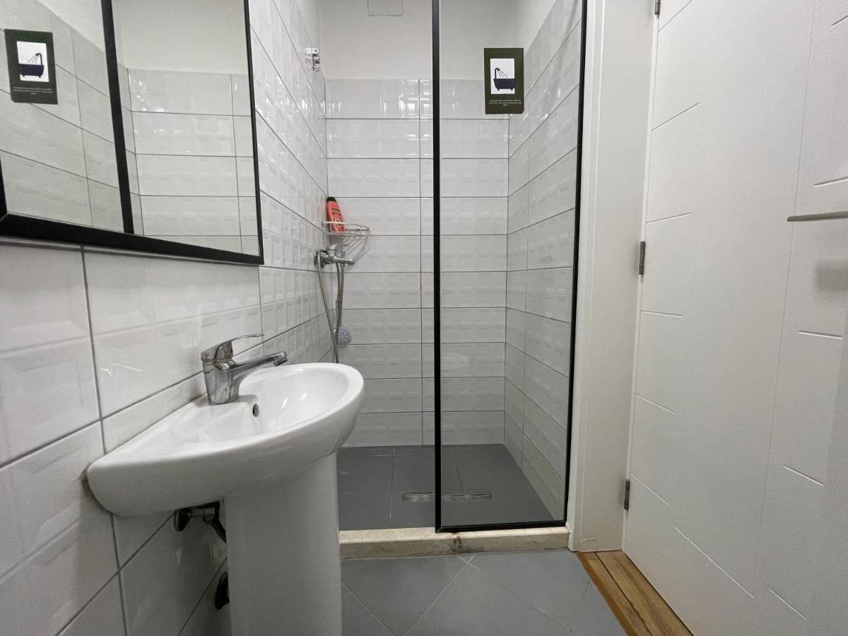 Central Studio Apartments 地拉那 外观 照片